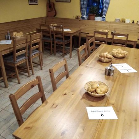 Penzion Snezenka Jiretin pod Bukovou エクステリア 写真